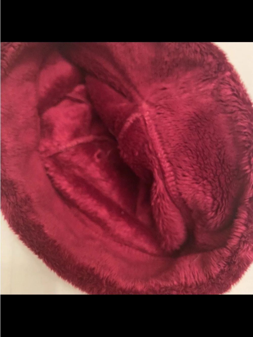 The North Face Women’s Osito Fleece Beanie In Red with Orange Logo. - Picture 3 of 6
